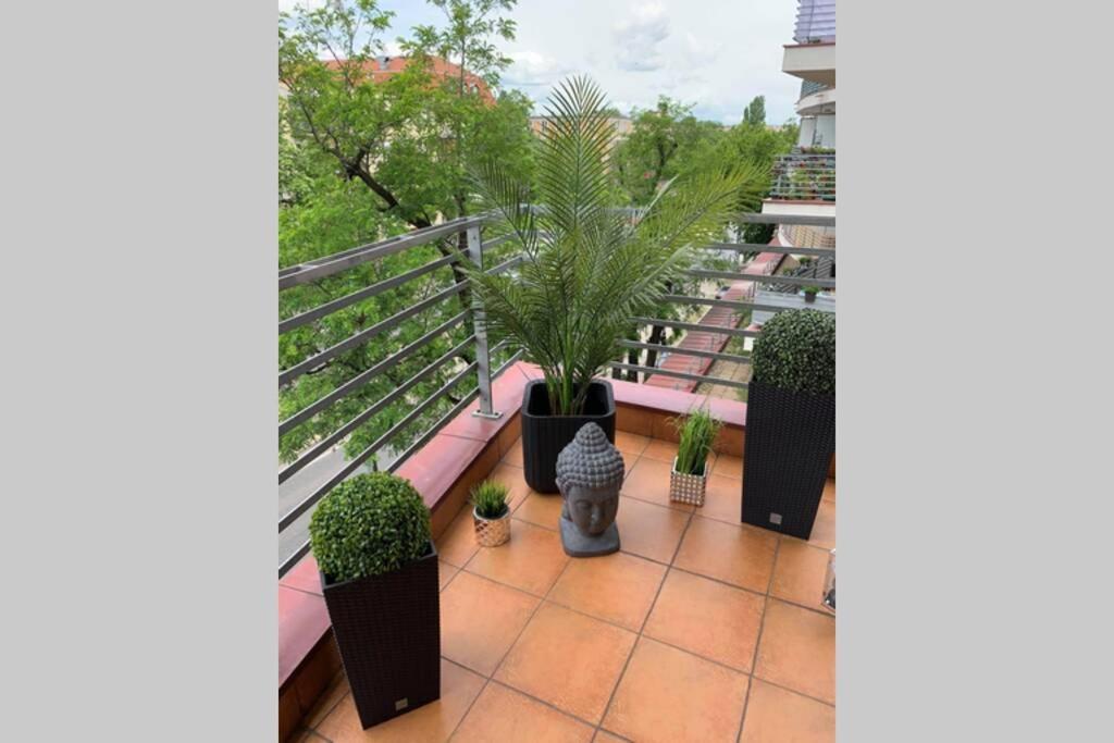 Vip Mini Resort,Private Parking & Balcony Budapesta Exterior foto